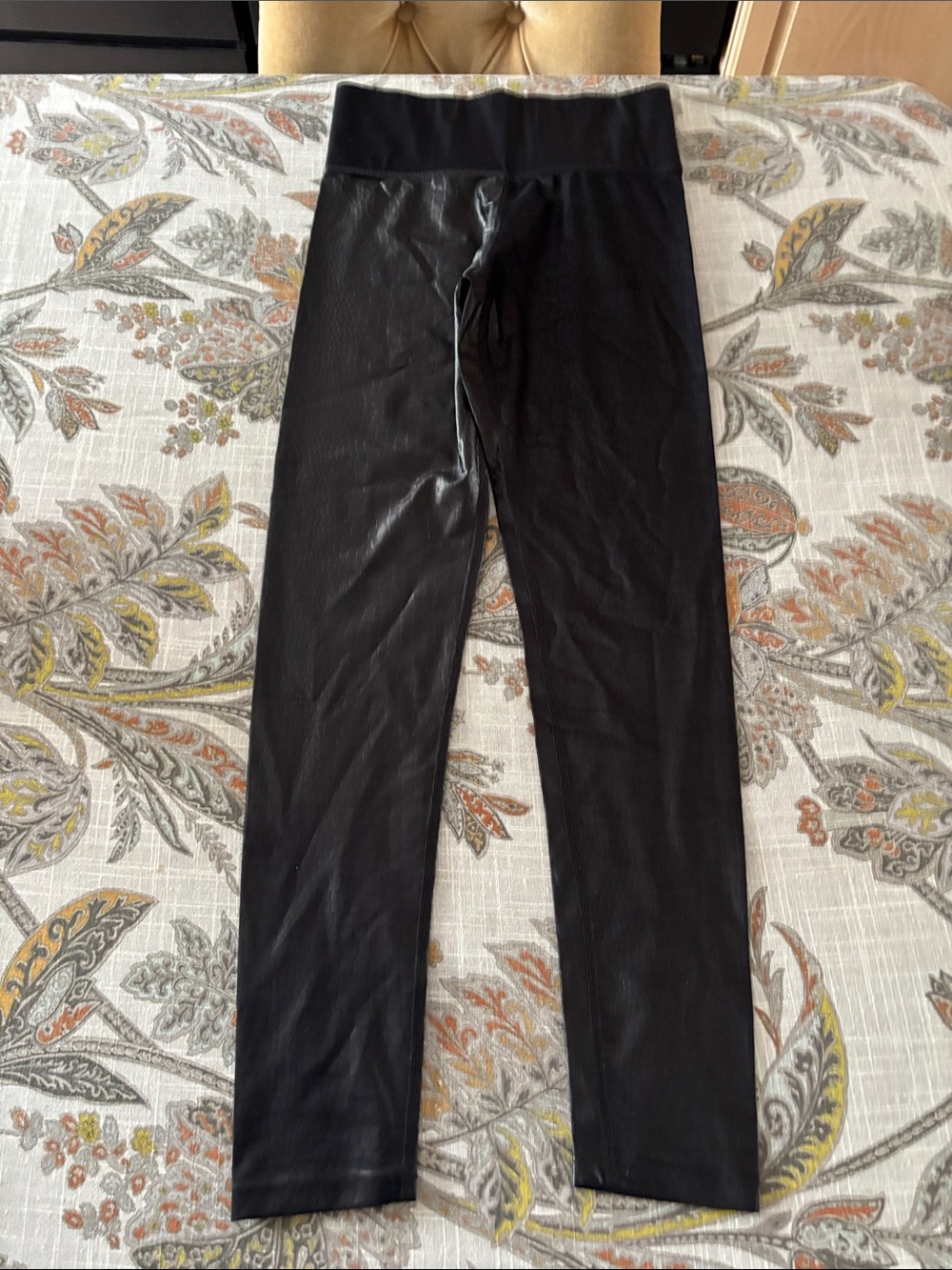 Carbon38 Ladies Black Croc High-Rise Leggings-M